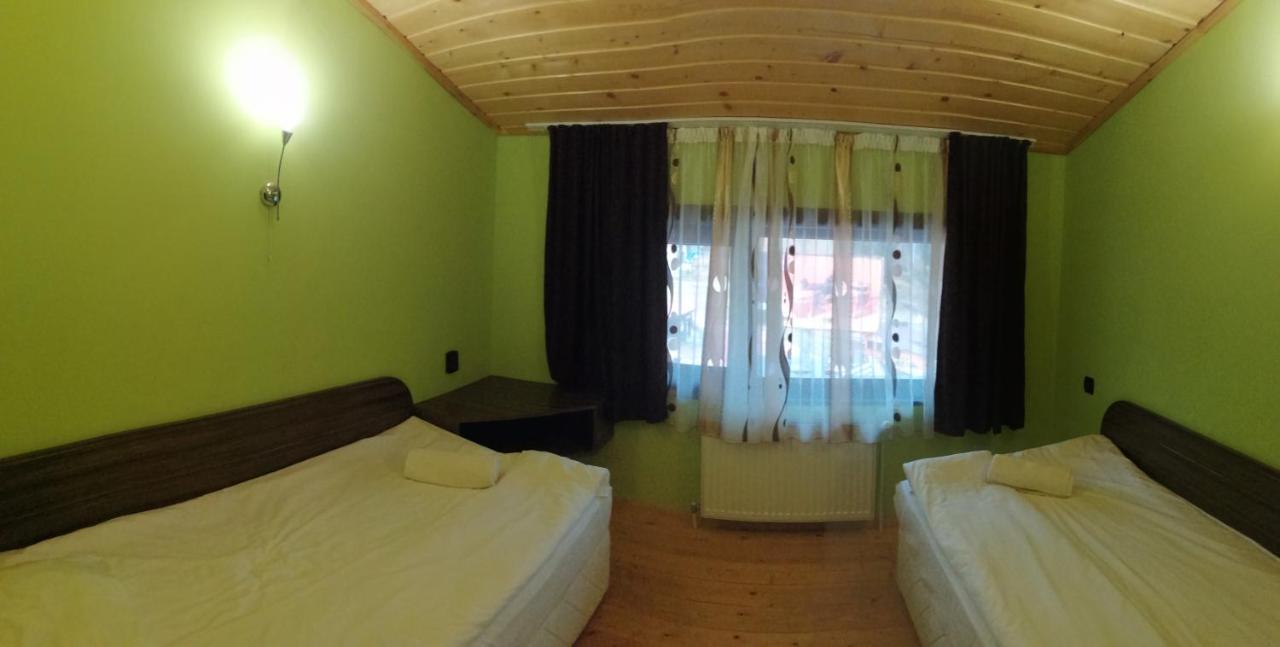 Apartments Black Horse Pamporovo Buitenkant foto